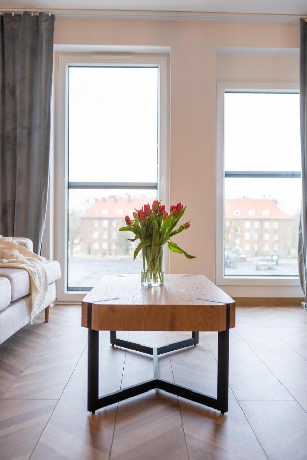 Lotte Apartment - Parking Podziemny, Osiedle Strzezone Gliwice Ngoại thất bức ảnh