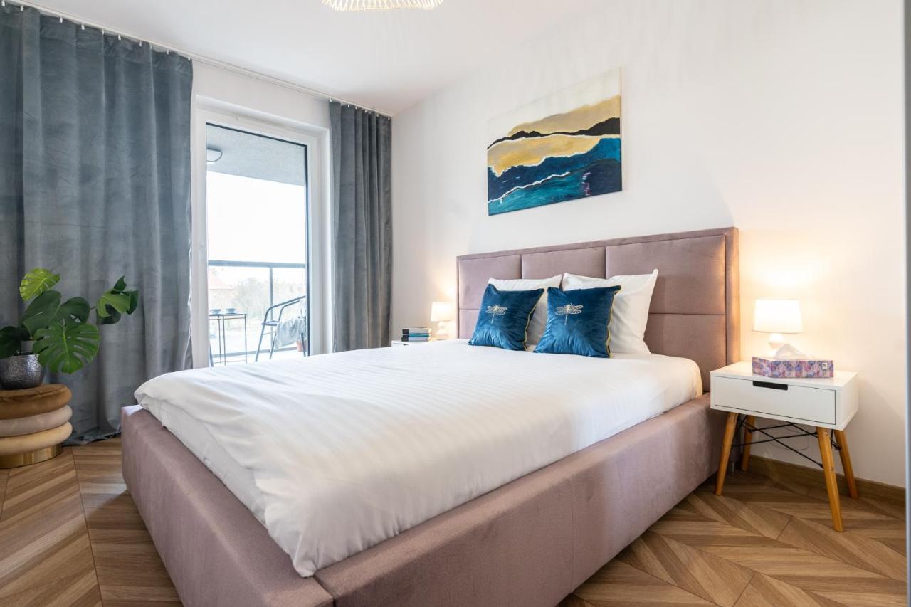 Lotte Apartment - Parking Podziemny, Osiedle Strzezone Gliwice Ngoại thất bức ảnh