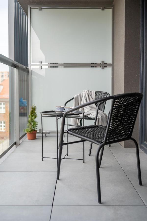 Lotte Apartment - Parking Podziemny, Osiedle Strzezone Gliwice Ngoại thất bức ảnh